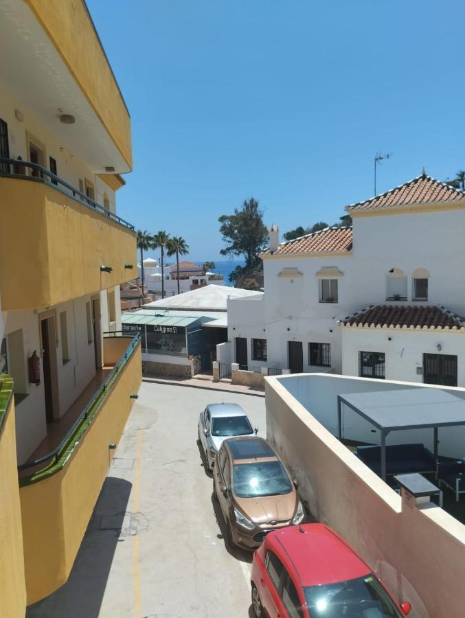 Apartamento Burriana Beach Nerja Dış mekan fotoğraf