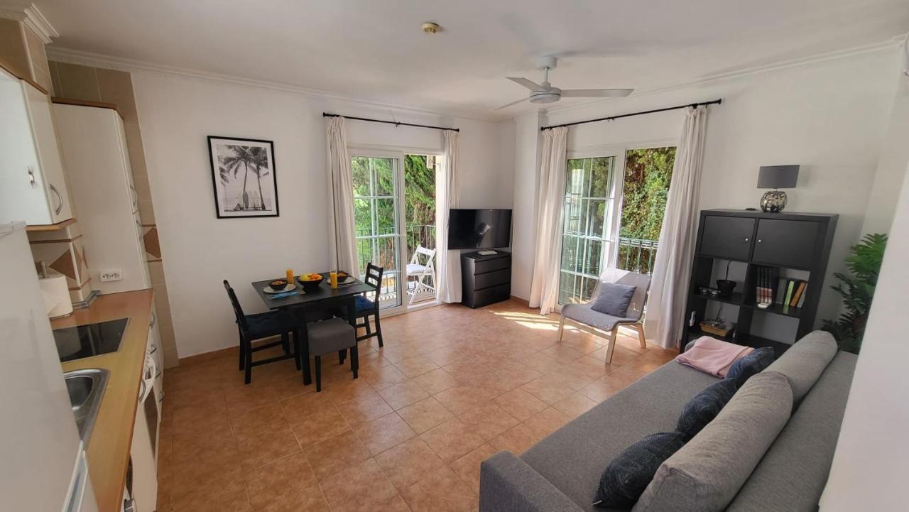 Apartamento Burriana Beach Nerja Dış mekan fotoğraf